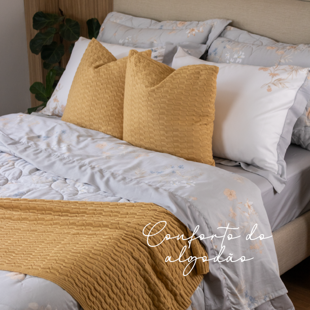 Cama de Revista Altenburg Flor de Lírio + Karsten Lobato
