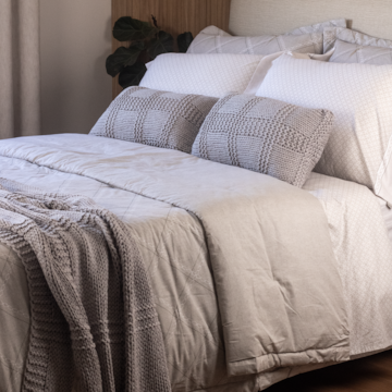 Cama de Revista Buddemeyer Daves + Trussardi Spini