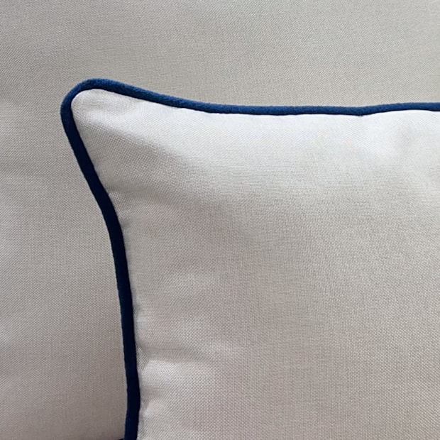 Almofada Rinzeira Belagio com Cordonê 30cm x 50cm (1 peça)