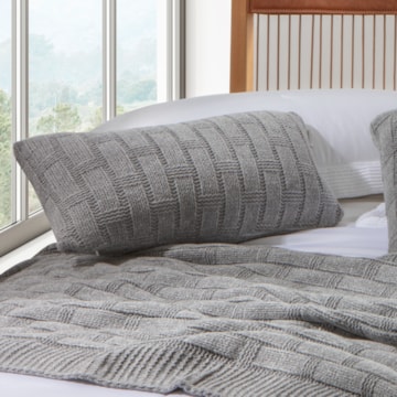 Almofada Rinzeira de Tricot Kacyumara Casa K Treliça 30cm x 50cm (1 peça)
