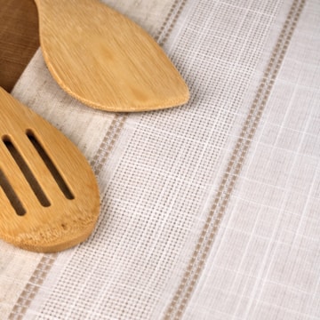 Caminho de Mesa Casa Argivai Charmy Linen 40cm x 1,30m