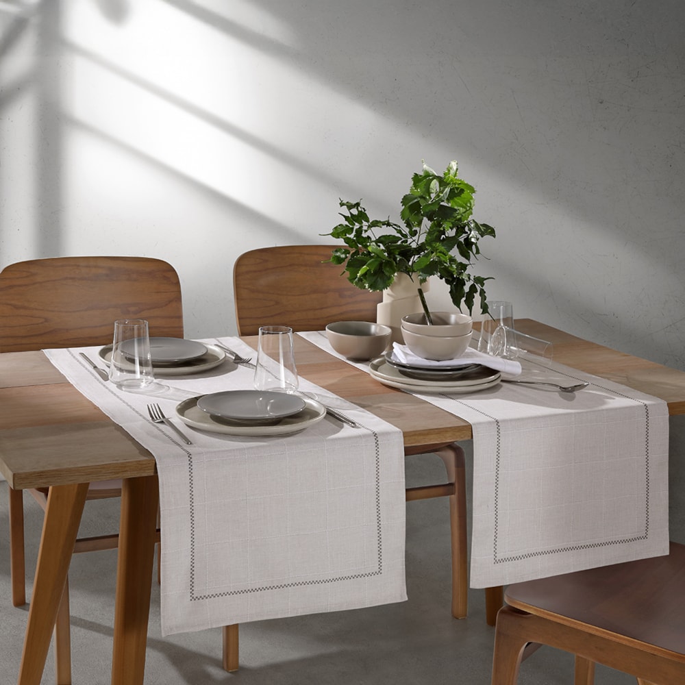 Caminho de Mesa Dohler Clean Renova Estampado Digital Iara 45cm x 1,60m (1 Peça)