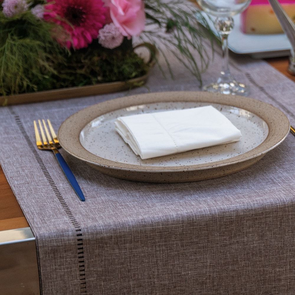 Caminho de Mesa Glamour Taupe 40cm x 1,40m