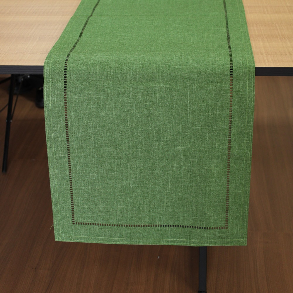 Caminho de Mesa Glamour Verde Musgo 40cm x 1,80m