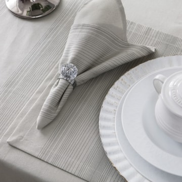 Caminho de Mesa Naturalle Limpeza Prática Strip 50cm x 1,50m