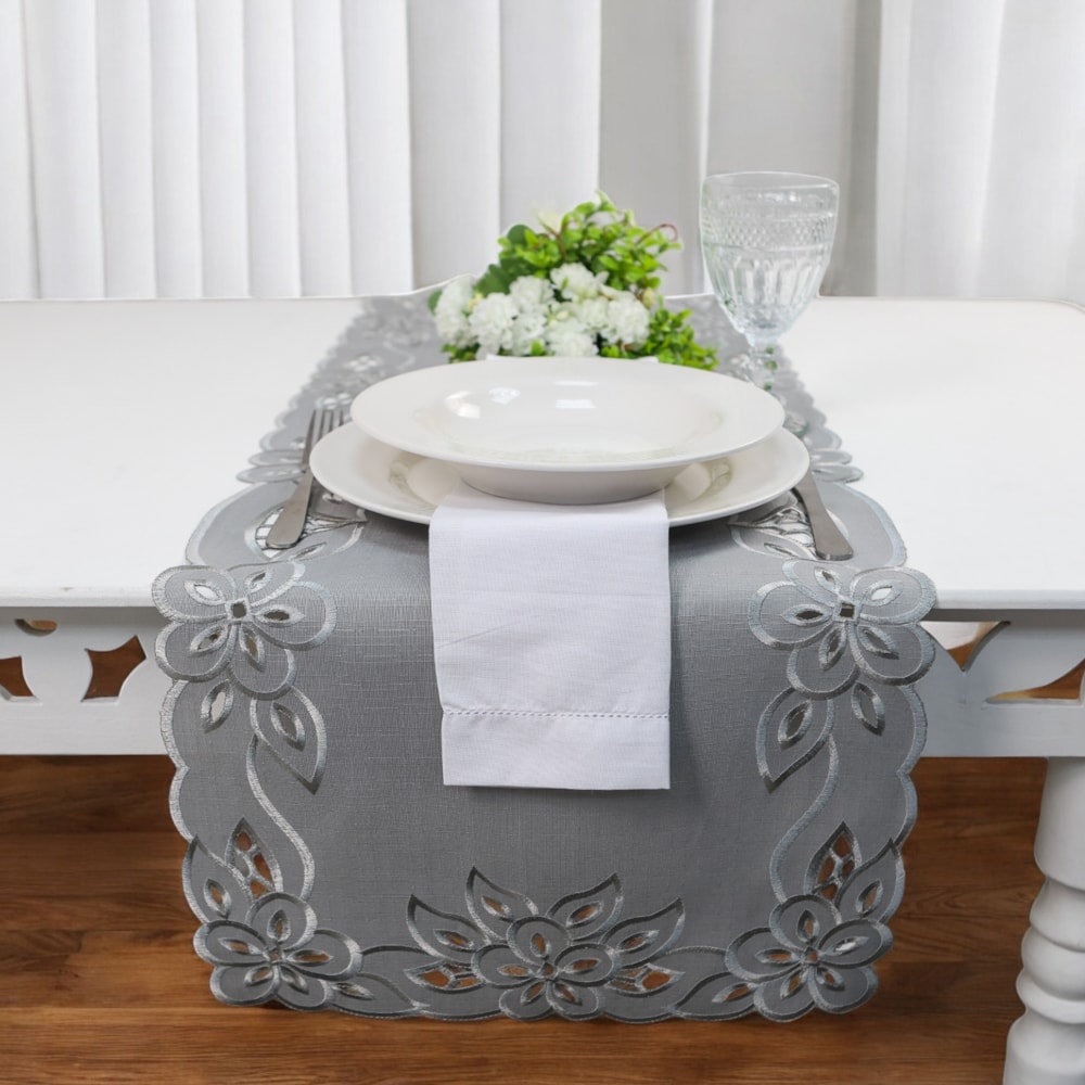 Caminho de Mesa Rechilie Bordado 40cm x 1,40m