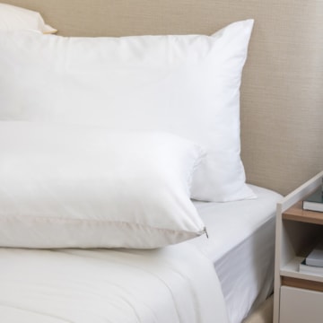 Capa de Travesseiro Altenburg Malha Slim Impermeável Branco 50cm x 70cm (1 Peça)
