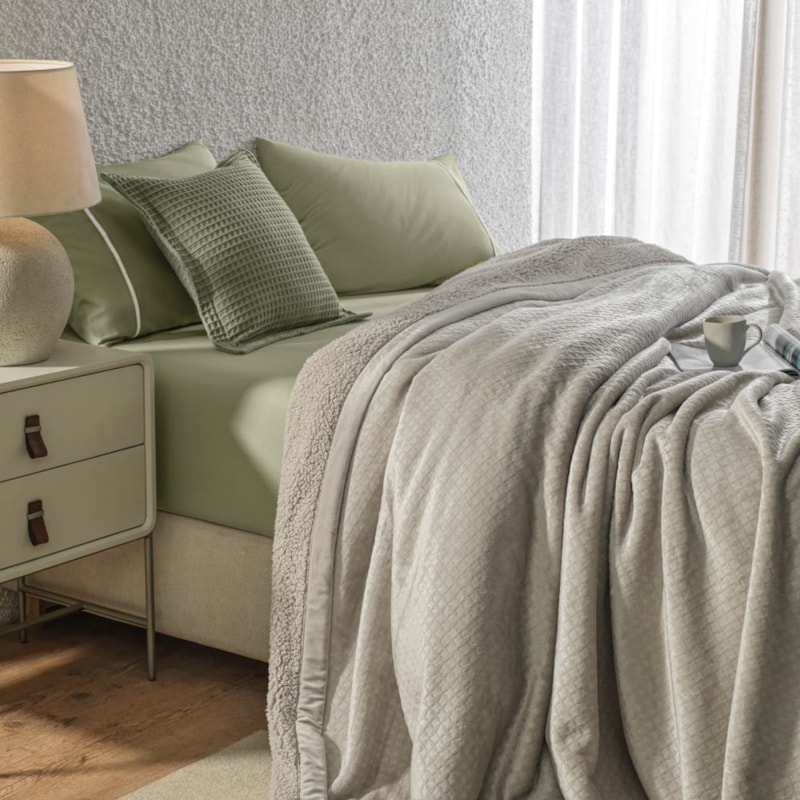 Cobertor Casal Karsten Eliot Microfibra Sherpa Flanel Efeito Jacquard