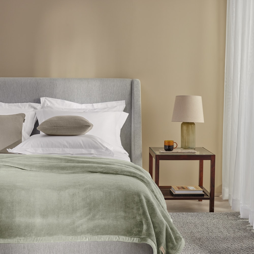 Cobertor Queen Trussardi Nales Microfibra Toque Aveludado