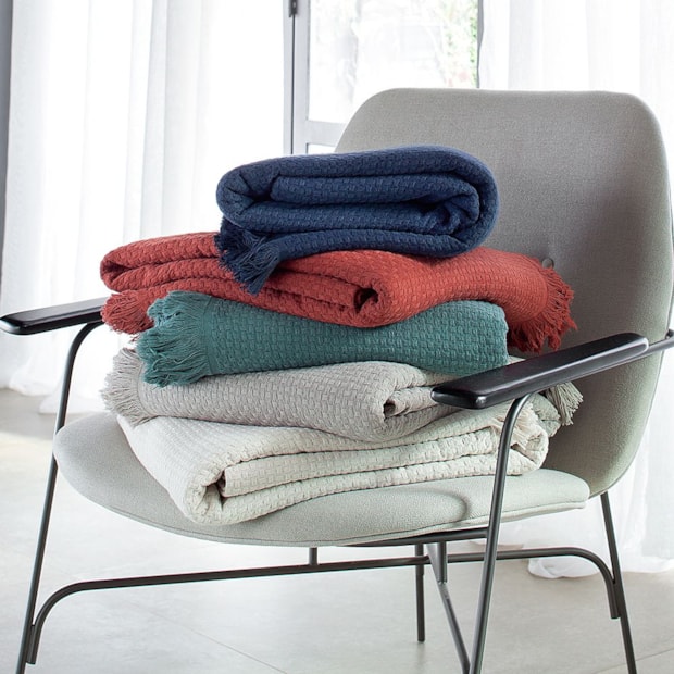 Colcha / Manta Solteiro Buddemeyer In Design 100% Algodão Penteado c/ Franjas