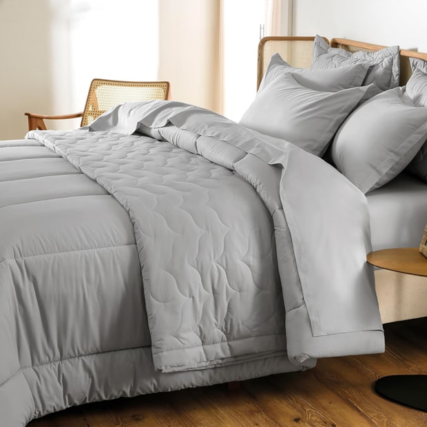 Edredom Queen Karsten Tom 100% Algodão Fio Penteado Percal 200 Fios