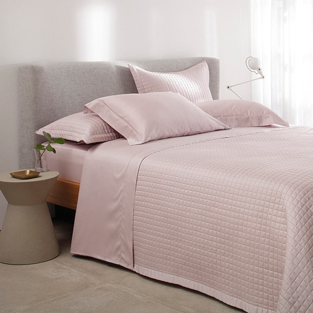 Fronha Buddemeyer Bud Vision New Colors com Abas 100% Algodão Cetim 300 Fios 50cm x 70cm (1 Peça)