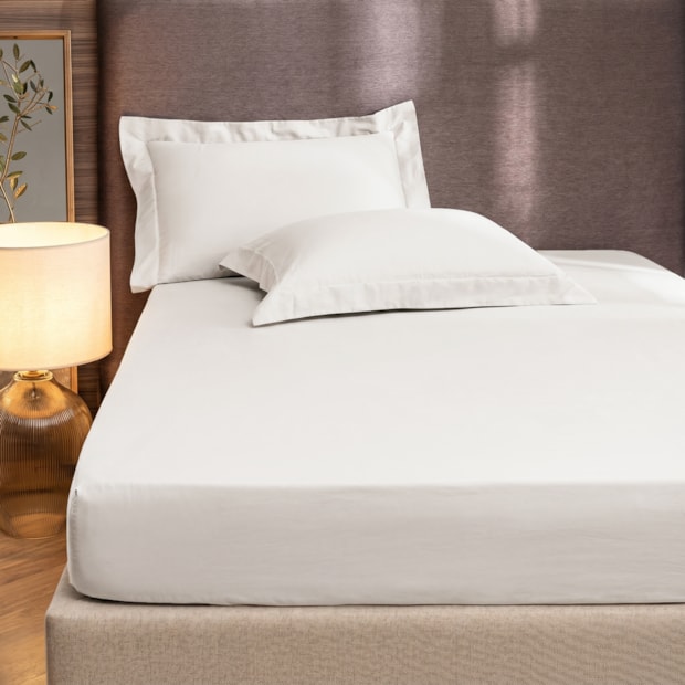 Jogo de Cama Casal Altenburg Lux Liso 100% Algodão Percal 200 Fios (3 Peças)
