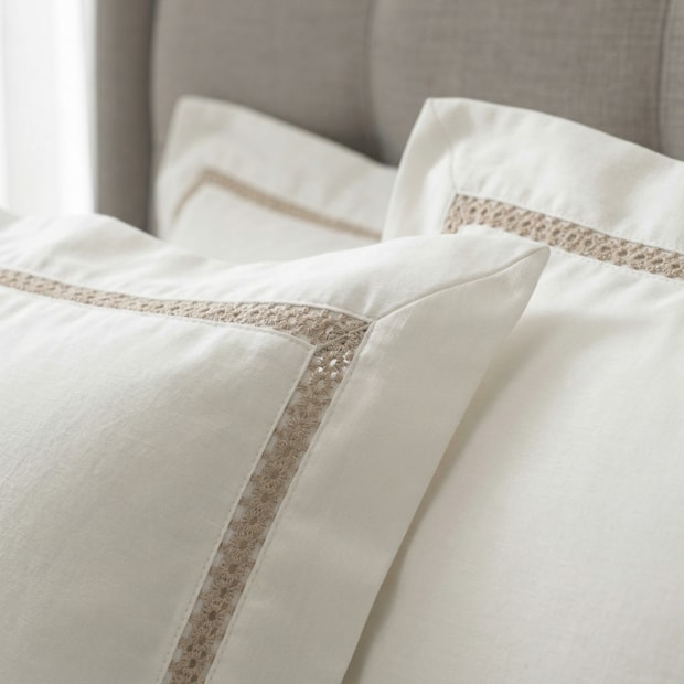 Jogo de Cama King Size Altenburg Rithos Bordado 100% Bambu 300 Fios (4 Peças)