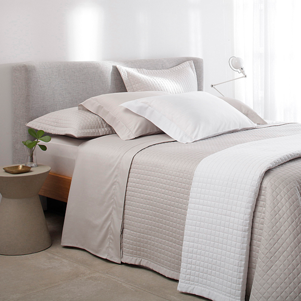 Jogo de Cama King Size Buddemeyer Bud Vision New Colors 100% Algodão Fio Penteado Cetim 300 Fios (4 Peças)