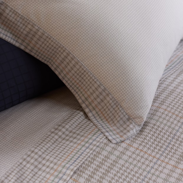 Jogo de Cama King Size Buddemeyer Gran Percal Castillo 100% Algodão Fio Penteado 200 Fios (4 Peças)