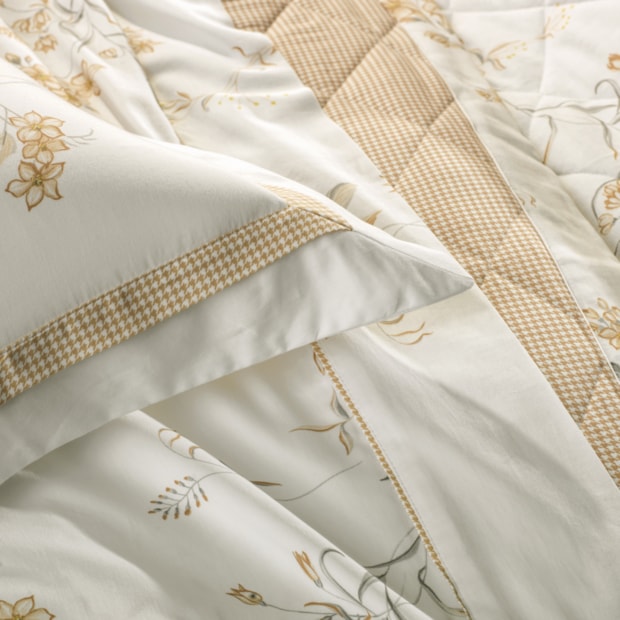 Jogo de Cama King Size Karsten Dalila 100% Algodão Egípcio Fio Penteado Cetim 300 Fios (4 Peças)