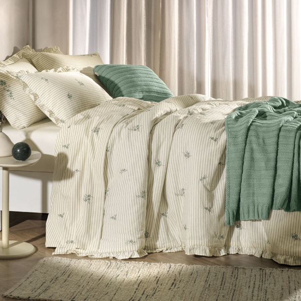 Jogo de Cama King Size Karsten Elise Algodão e Linho Bordado Fio Tinto (4 Peças)
