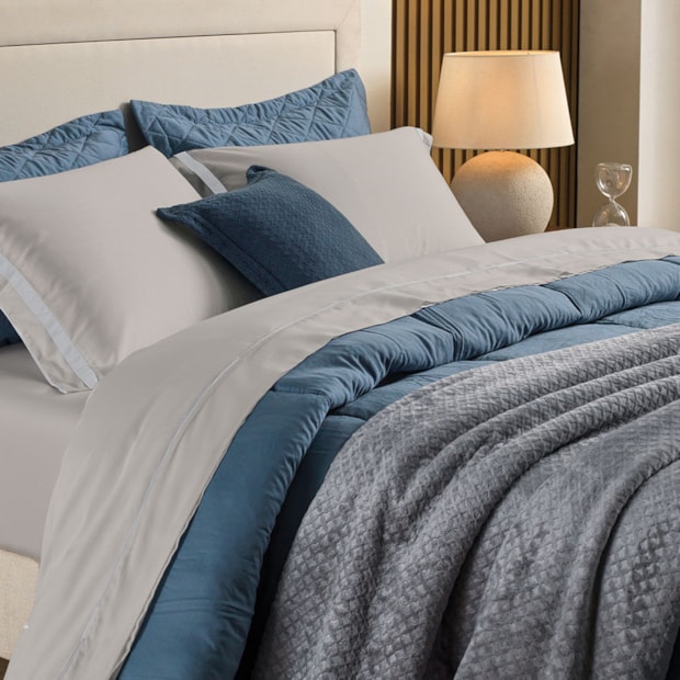 Jogo de Cama King Size Karsten Lara 100% Algodão Egípcio Fio Penteado Cetim 300 Fios (4 Peças)