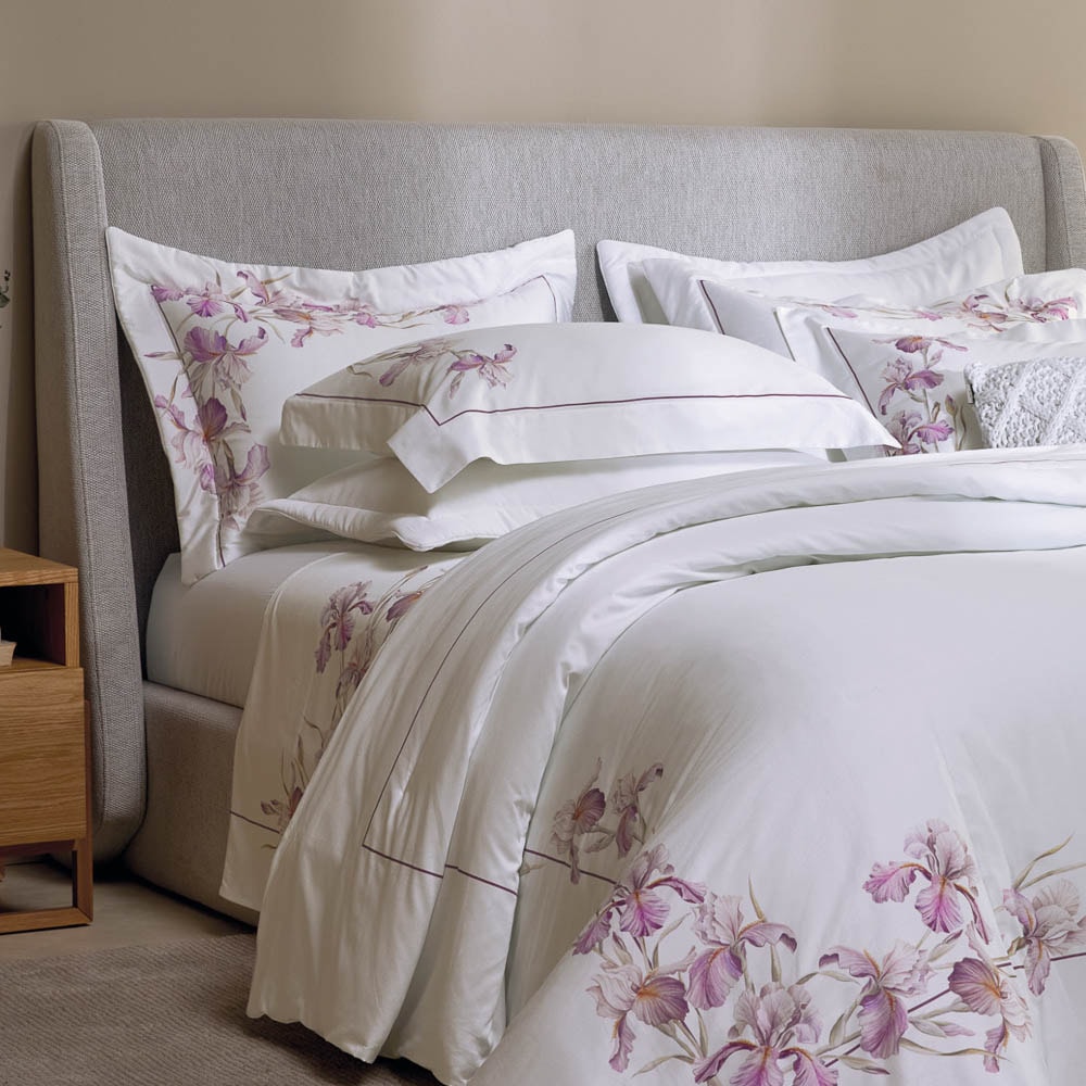 Jogo De Cama King Size Trussardi Le Iris 100% Algodão Egípcio Cetim 300 Fios (4 Peças)