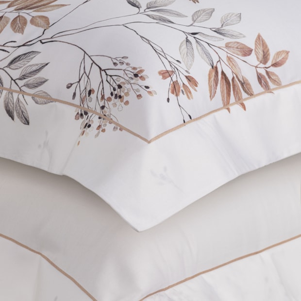 Jogo de Cama King Size Trussardi Savello 100% Algodão Egípcio Cetim 300 Fios (4 Peças)