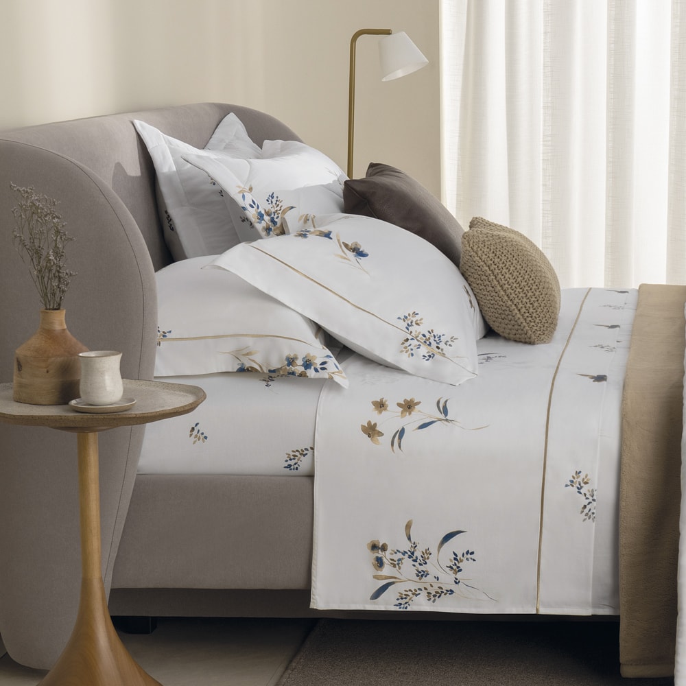 Jogo de Cama King Size Trussardi Sciarra 100% Algodão Cetim 200 Fios (4 Peças)