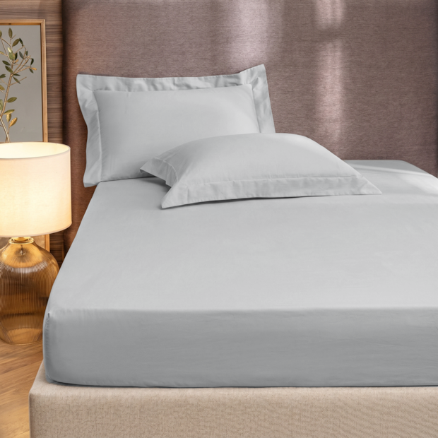 Jogo de Cama Queen Altenburg Lux Liso 100% Algodão Percal 200 Fios (3 Peças)
