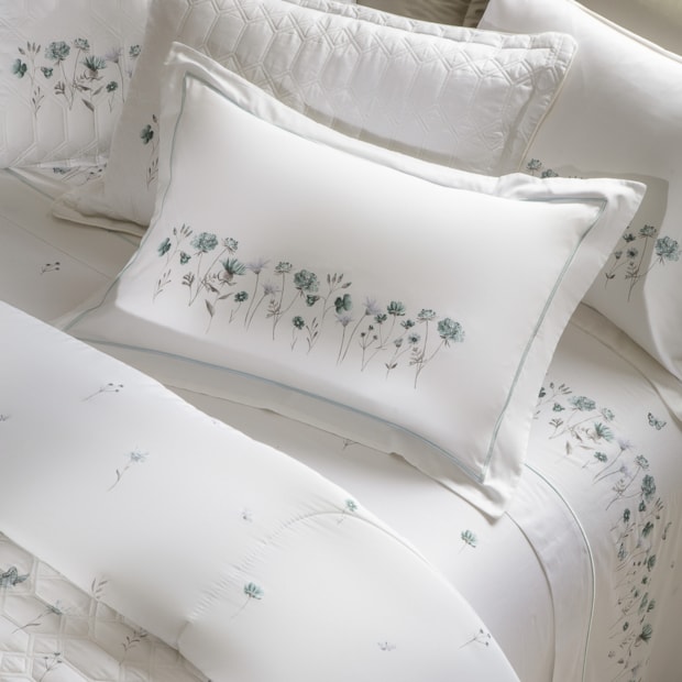 Jogo de Cama Queen Kacyumara Casa K Lázio Niel 100% Algodão Egípcio Cetim 300 Fios (4 Peças)