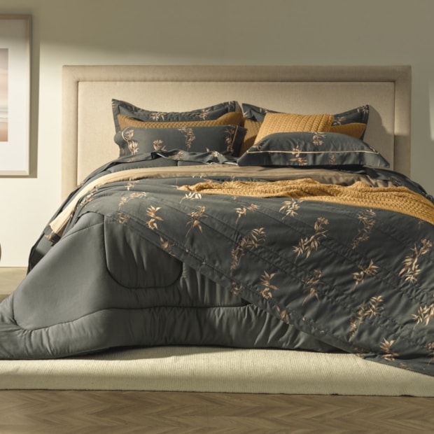 Jogo de Cama Queen Karsten Ávila 100% Algodão Egípcio Fio Penteado Cetim 300 Fios (4 Peças)