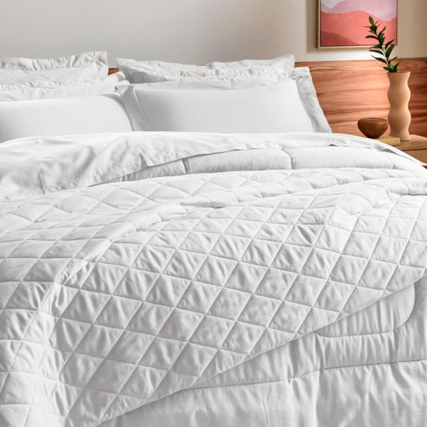 Jogo de Cama Queen Karsten Bossa 100% Algodão Egípcio Fio Penteado Cetim 300 Fios (4 Peças)