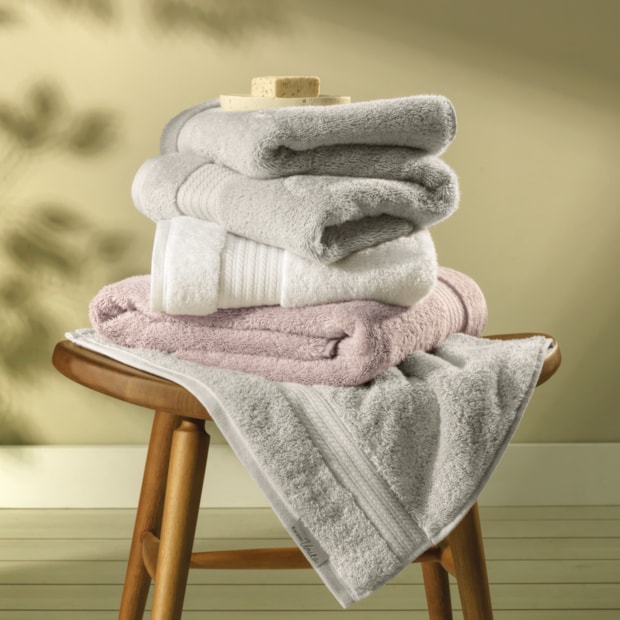 Jogo de Toalhas Banhão Karsten Magna Softmax 100% Algodão 5 peças - Gramatura: 550g/m²