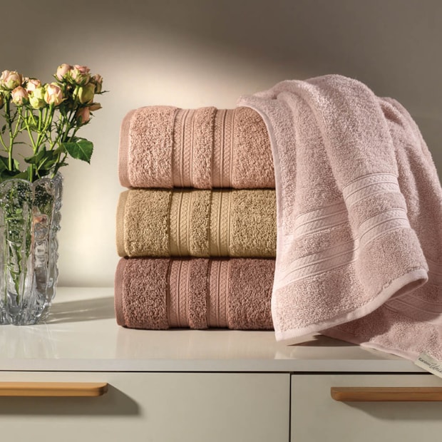 Jogo de Toalhas de Banho Karsten Unika Fio Penteado Max 100% Algodão (5 Peças)