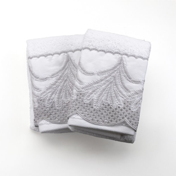 Jogo de Toalhas de Mão / Lavabo Trussardi Raffinato Bordada 100% Algodão Fio Penteado - Gramatura: 500g/m² (2 Peças)