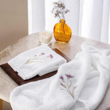 Jogo de Toalhas de Mão / Lavabo Trussardi Villa Giulia Bordada 100% Algodão Fio Penteado - Gramatura: 500g/m² (2 Peças)