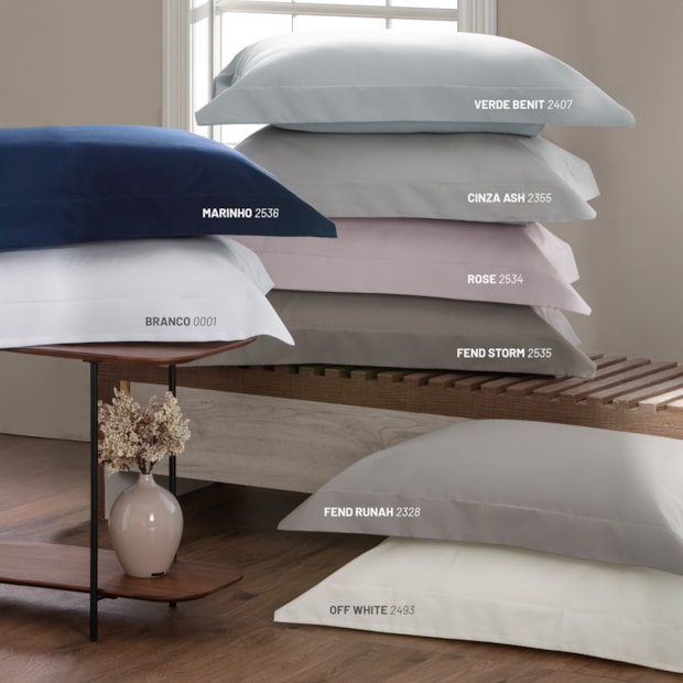 Kit 2 Fronhas Kacyumara Casa K Vida Bela com Abas 100% Algodão Egípcio 200 Fios 50cm x 70cm