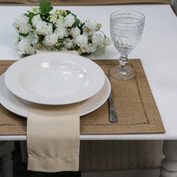 Kit 2 peças Jogo Americano Glamour Castanho