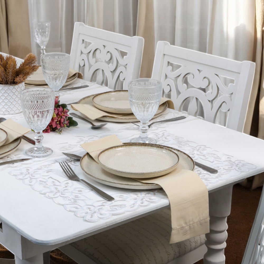 Kit 2 peças Jogo Americano Rechilie Bordado 35cm x 50cm