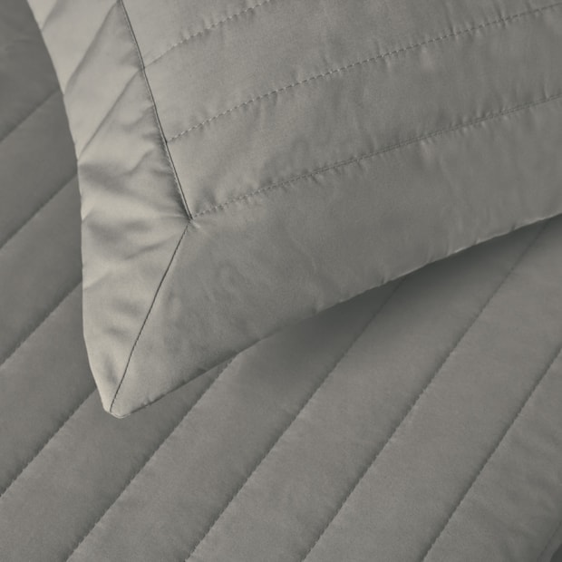 Kit Cobre-Leito Colcha Queen Trussardi Monteleone 100% Algodão Percal 200 Fios (3 Peças)