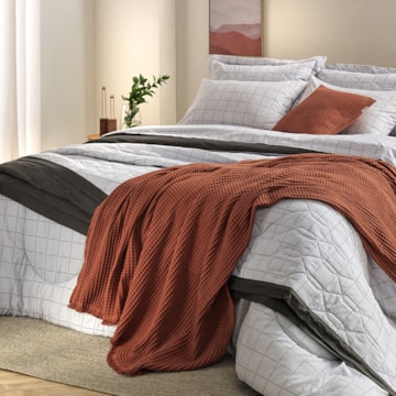 Kit Cobre-Leito Colcha Solteiro Karsten Bento Dupla Face 100% Algodão 160 Fios c/ Porta Travesseiro (2 Peças)