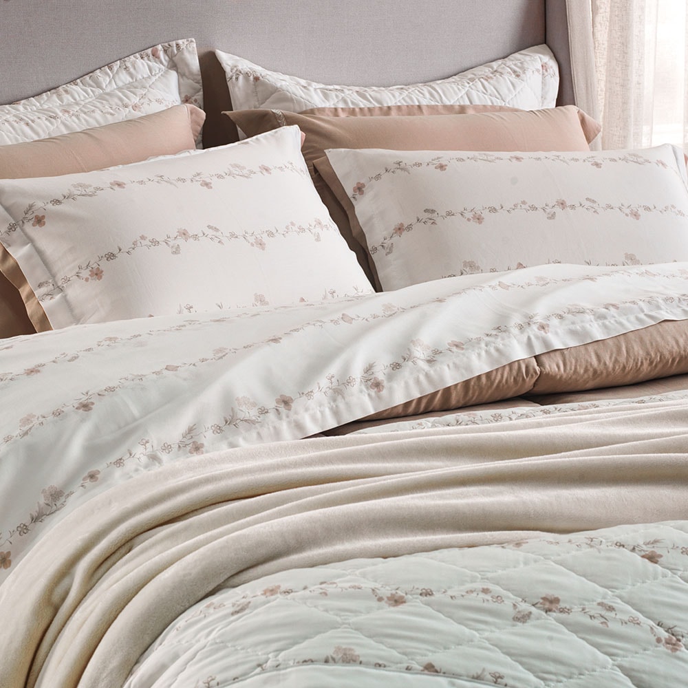 Kit Cobre-Leito Queen Karsten Martina Dupla Face 100% Algodão Egípcio Cetim 300 Fios c/ Porta Travesseiro (3 Peças)