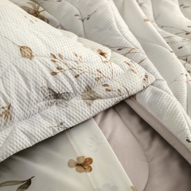 Kit Colcha Cobre-Leito Casal Altenburg Golden Dupla Face Toque Acetinado (3 Peças)