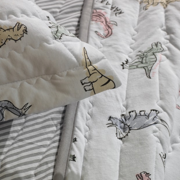 Kit Colcha Cobre-Leito Casal Infantil Altenburg Rugidino Dupla Face Malha Fio Penteado 100% Algodão (3 Peças)