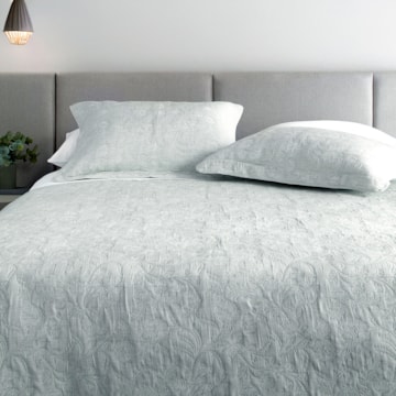 Kit Colcha Cobre Leito King Size Buddemeyer Intense Hanna Jacquard c/ Porta Travesseiros (3 Peças)