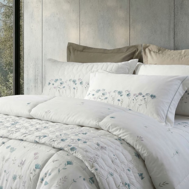 Kit Colcha Cobre-Leito King Size Kacyumara Niel Dupla Face 100% Algodão Egípcio Cetim 300 Fios (3 Peças)