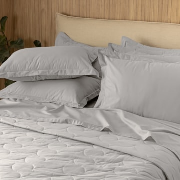 Kit Colcha Cobre Leito Queen Karsten Tom 100% Algodão Percal 200 Fios c/ Porta Travesseiro (3 Peças)