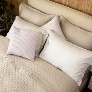 Kit Colcha Cobre-Leito Queen Paris Acetinada c/ Porta Travesseiro (3 Peças)