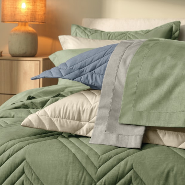 Kit Colcha Cobre-Leito Solteiro Karsten Tesso Dupla Face 100% Algodão 160 fios c/ Porta Travesseiro (2 Peças)