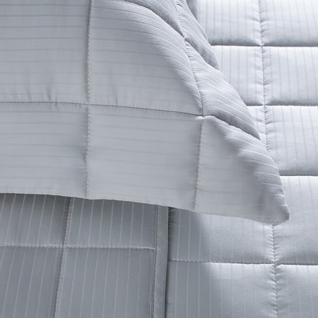 Kit Colcha King Size Buddemeyer Damask Stripes 100% Algodão Fio Penteado Cetim 300 Fios (3 Peças)
