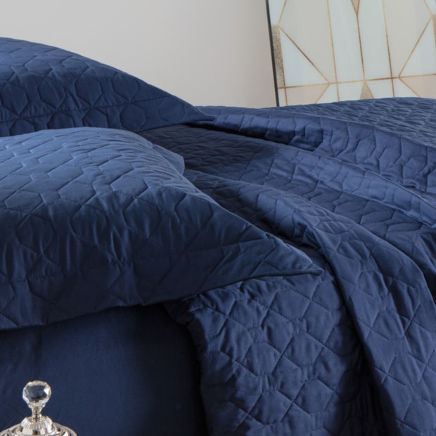 Kit Colcha King Size Kacyumara Casa K Vida Bela Liso 100% Algodão Egípcio Percal 200 Fios (3 Peças)