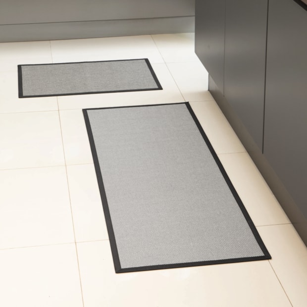 Kit Tapete para Cozinha 70cm + Passadeira 1,40m Antiderrapante Kacyumara Multti (2 peças)